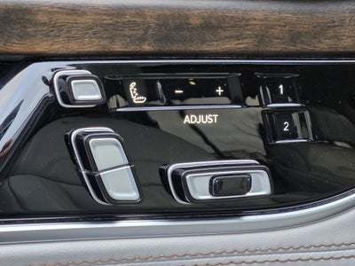 2022 Jeep Grand Wagoneer Series II