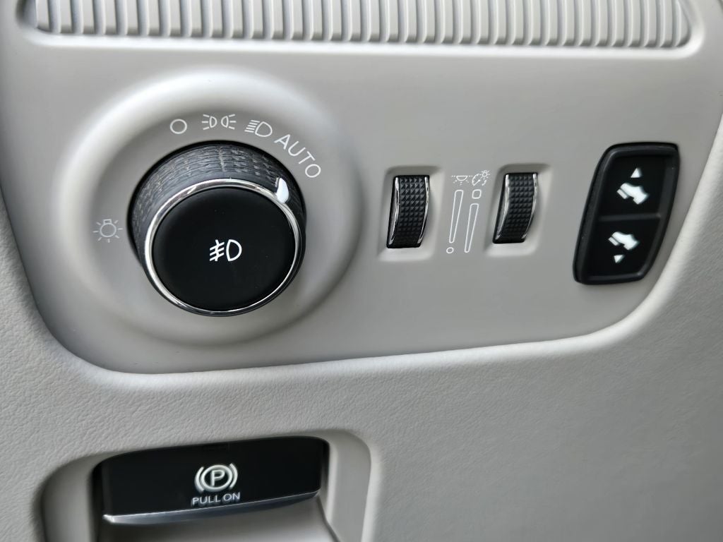 2022 Jeep Grand Wagoneer Series II