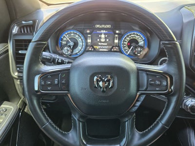 2022 RAM 1500 Limited Crew Cab 4x4 5'7" Box