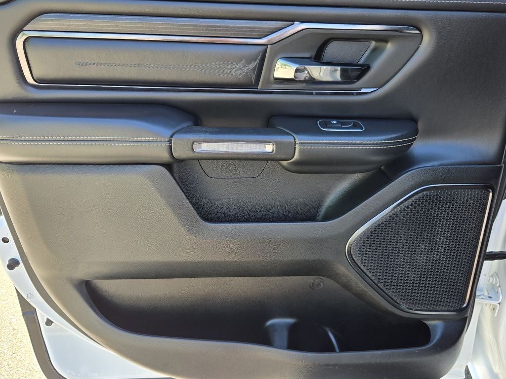 2022 RAM 1500 Limited Crew Cab 4x4 5'7" Box