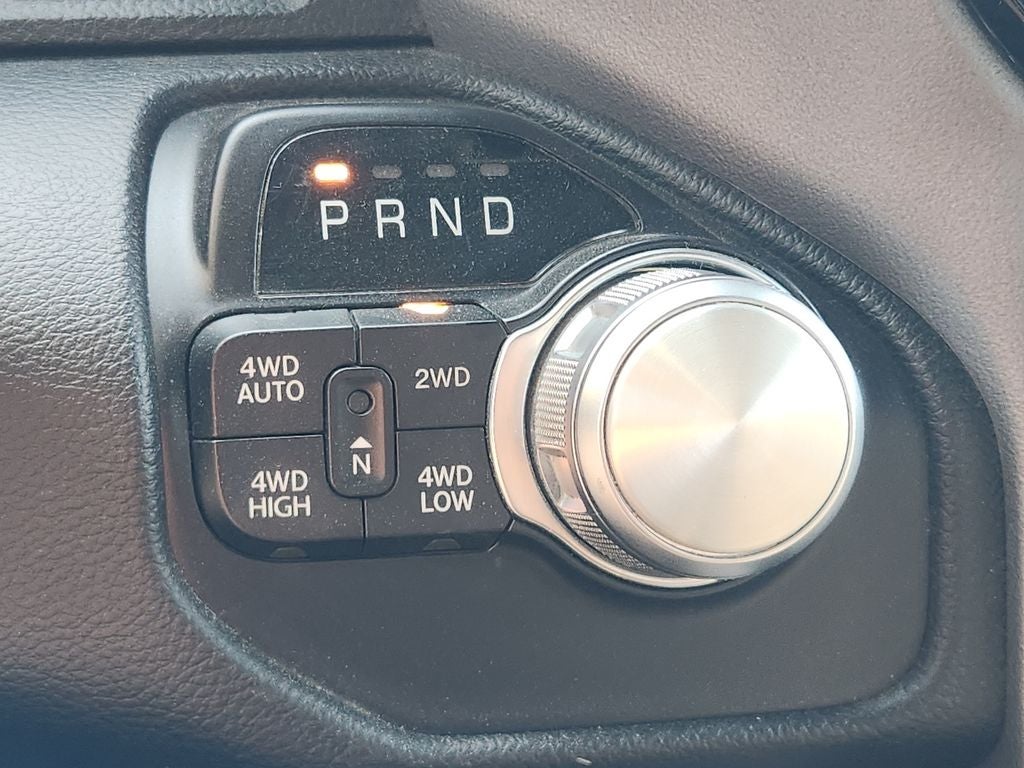 2021 RAM 1500 Laramie Crew Cab 4x4 5'7" Box