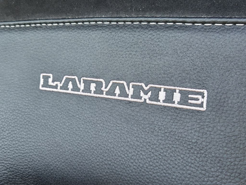 2023 RAM 1500 Laramie Crew Cab 4x4 5'7" Box