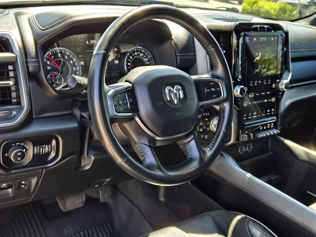 2023 RAM 1500 Laramie Crew Cab 4x4 5'7" Box