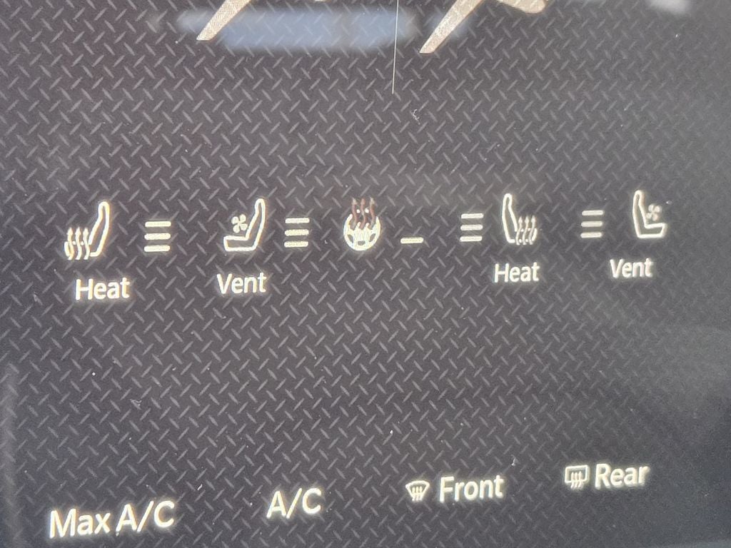 2024 RAM 1500 Laramie Crew Cab 4x4 5'7" Box