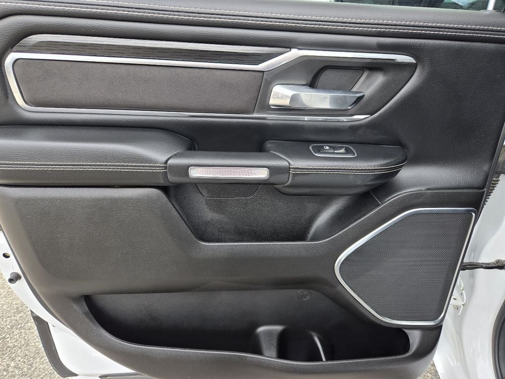 2024 RAM 1500 Laramie Crew Cab 4x4 5'7" Box