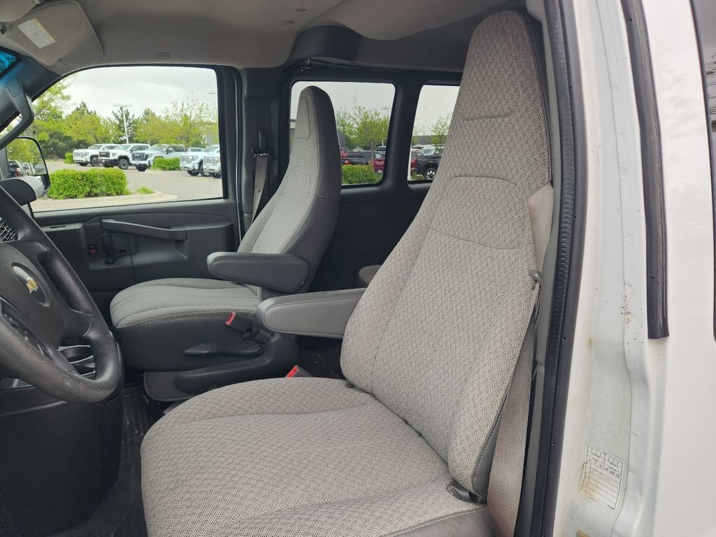 2018 Chevrolet Express Passenger 3500 LT