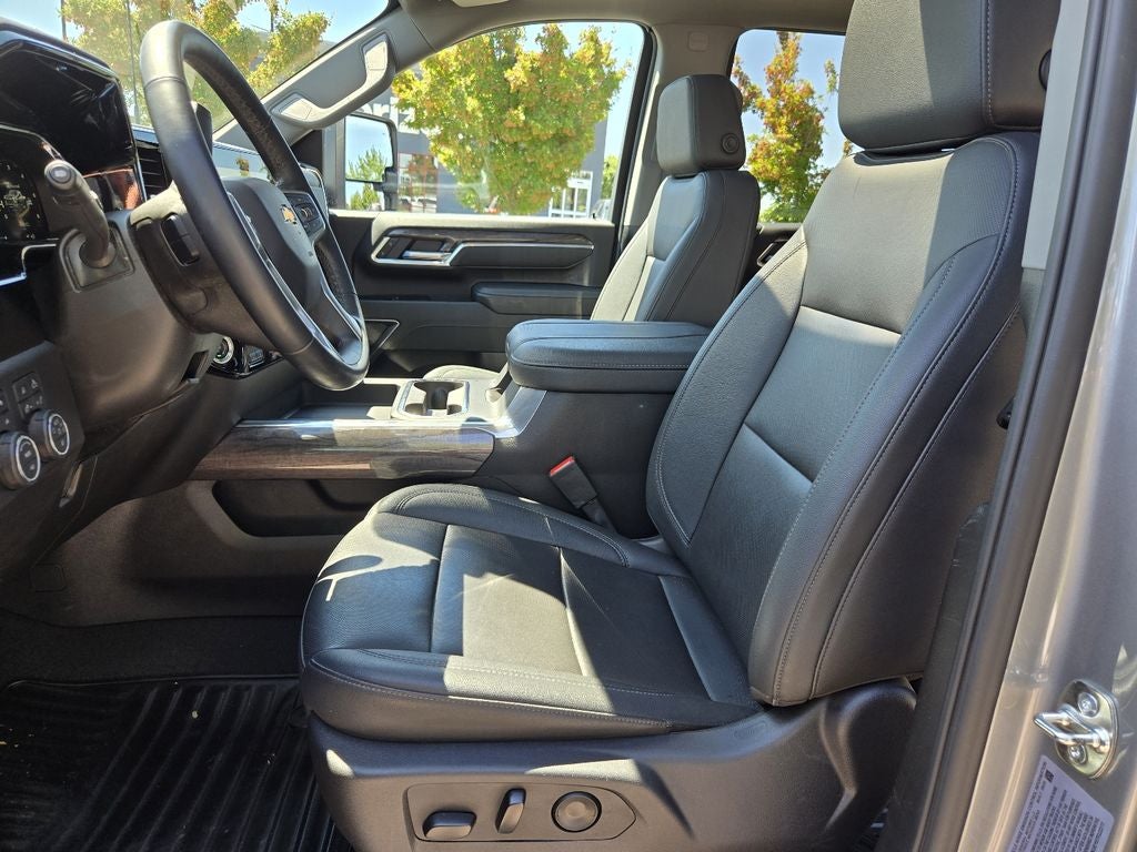 2026 Chevrolet Silverado 3500 HD LTZ DRW