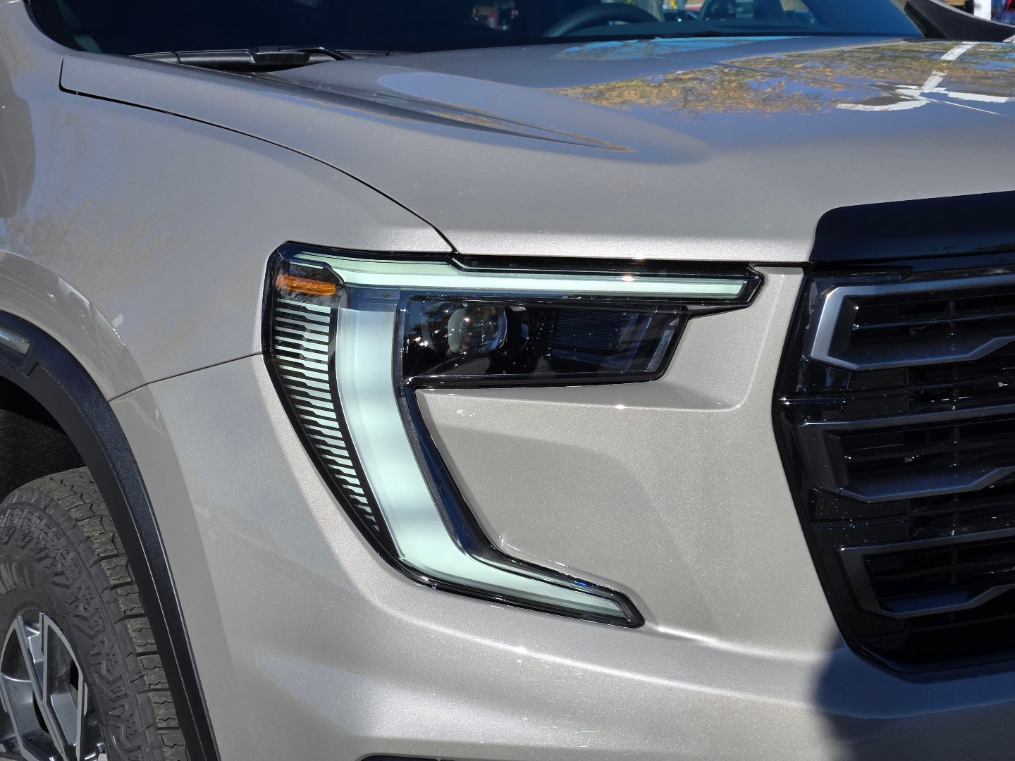 2027 GMC Acadia AT4