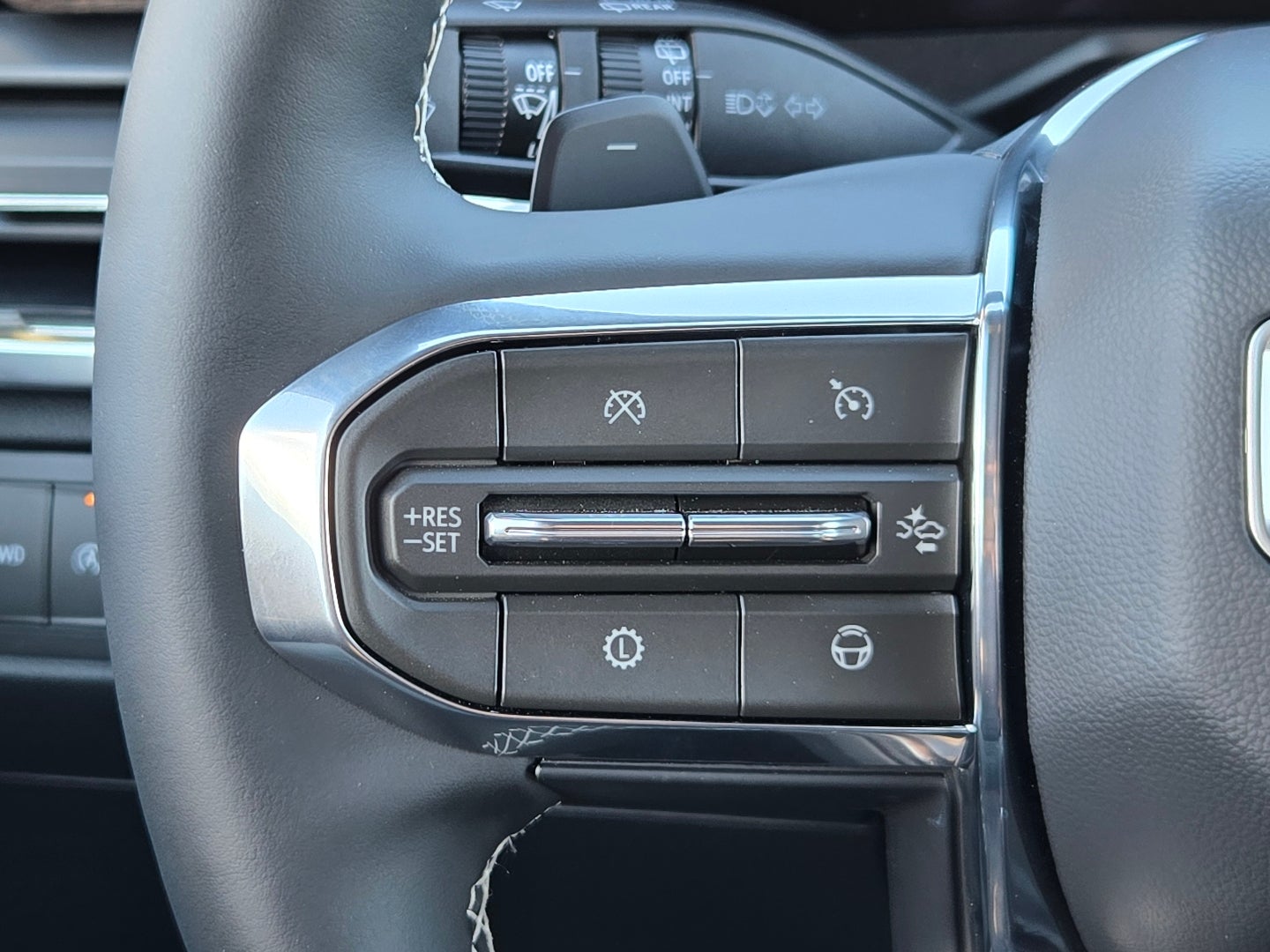 2027 GMC Acadia Denali Ultimate