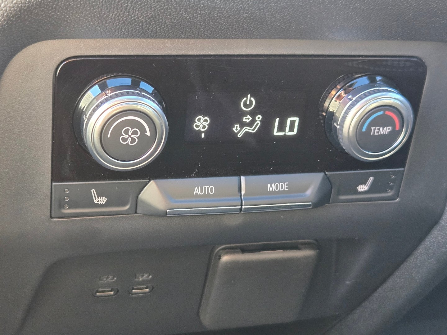 2027 GMC Acadia Denali Ultimate