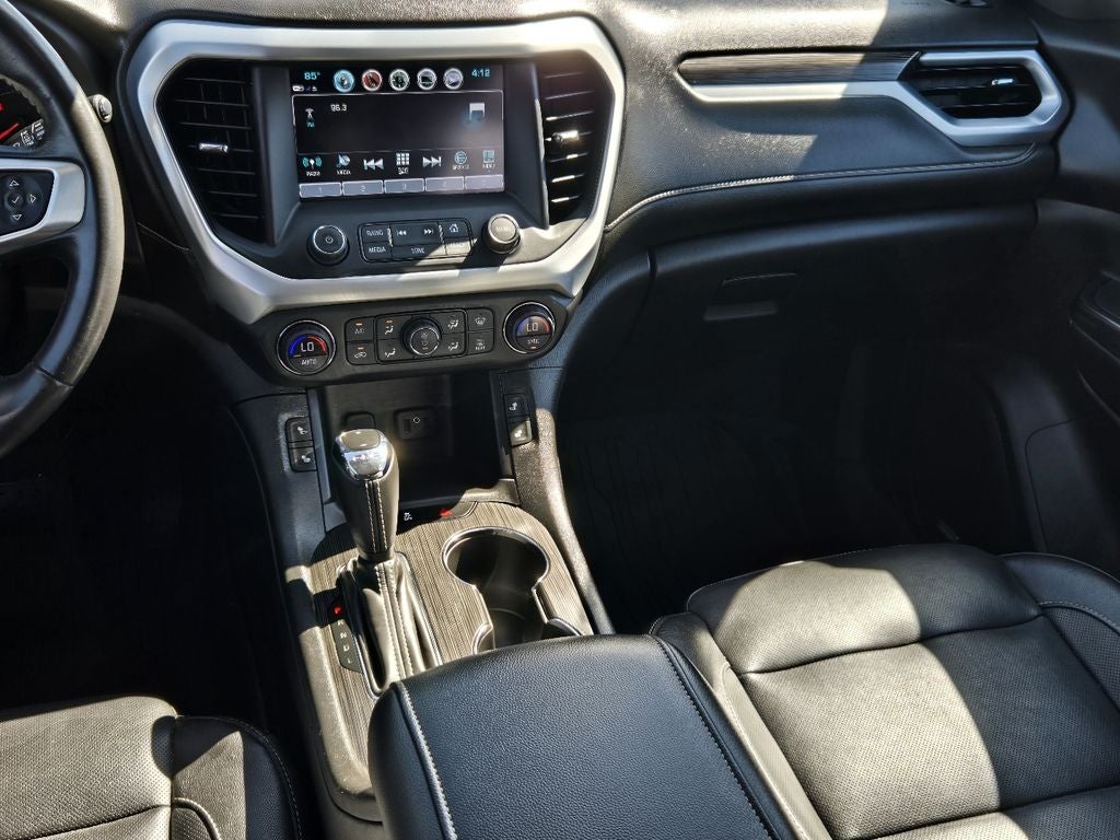 2018 GMC Acadia SLT