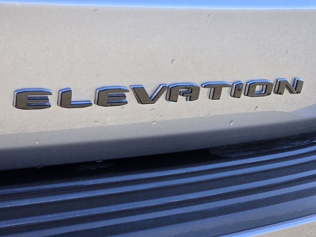 2025 GMC Yukon Elevation