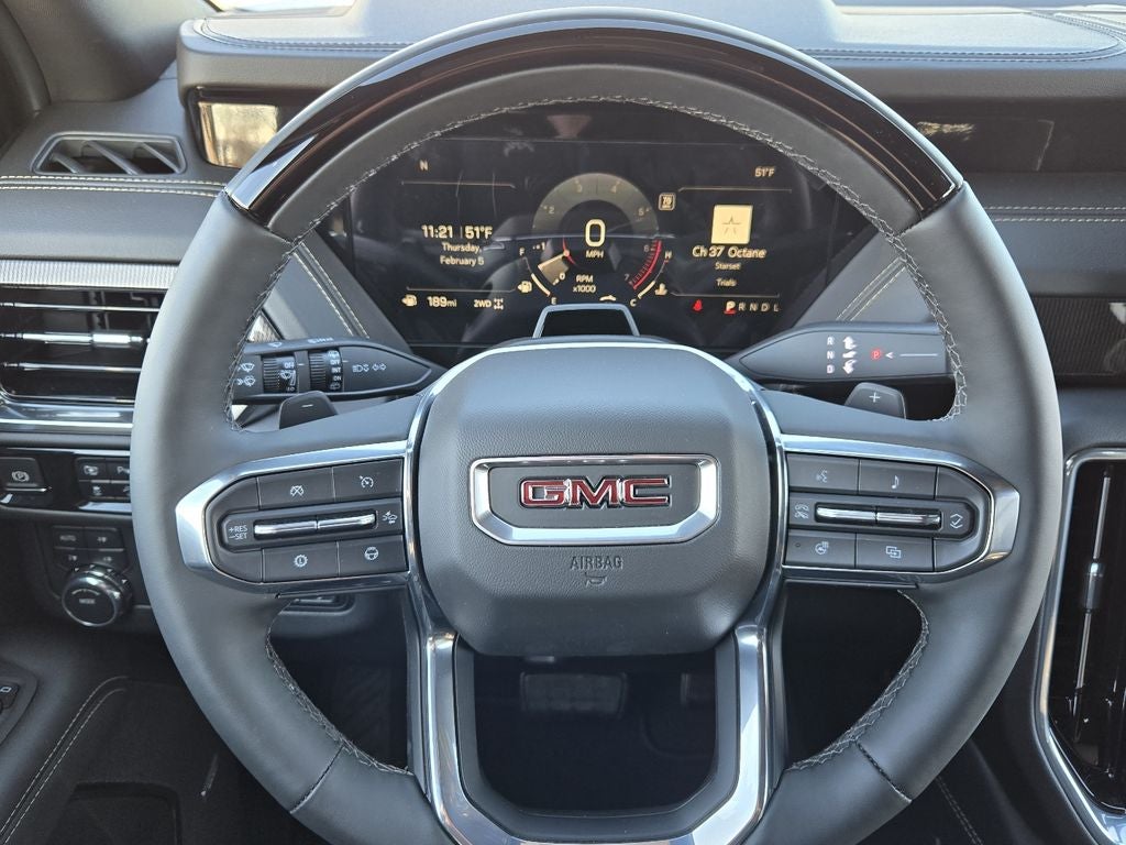 2025 GMC Yukon Elevation