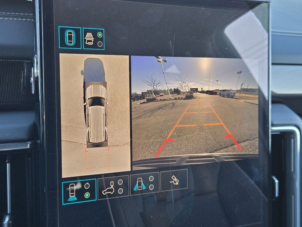 2025 GMC Yukon Elevation