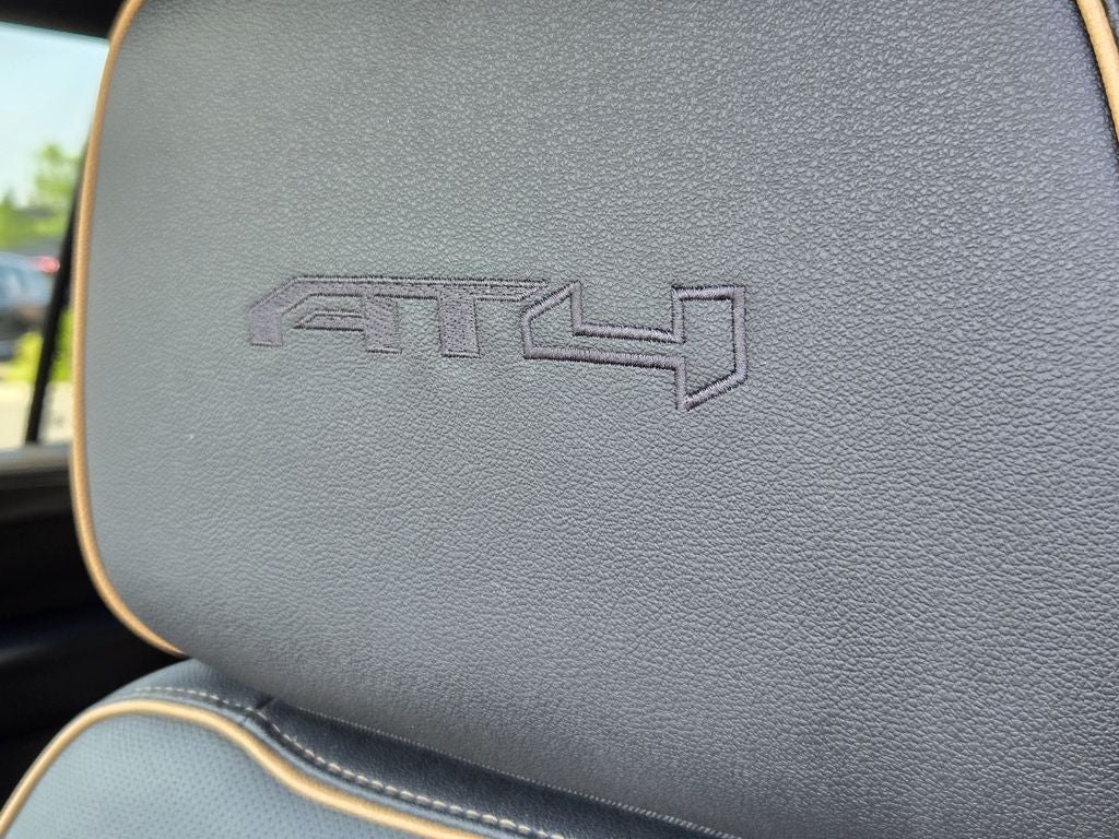 2023 GMC Yukon AT4
