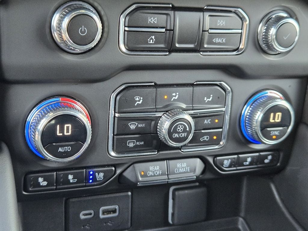 2023 GMC Yukon AT4
