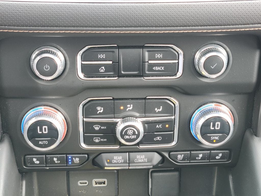 2023 GMC Yukon AT4