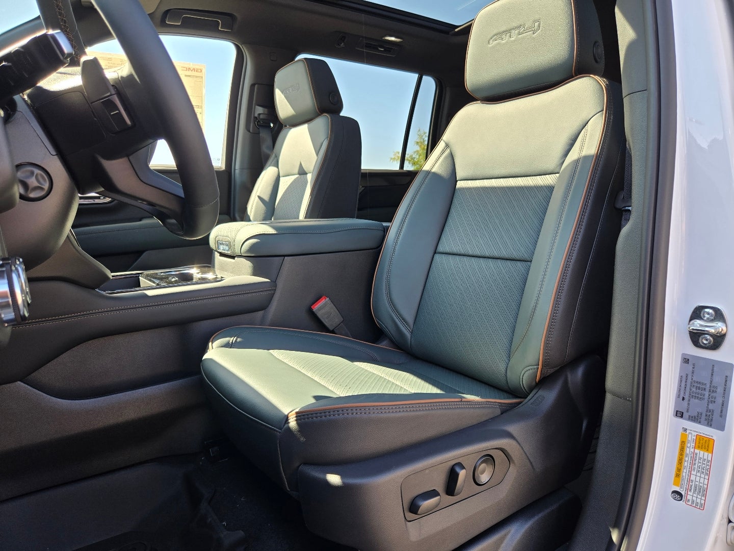 2026 GMC Yukon XL AT4