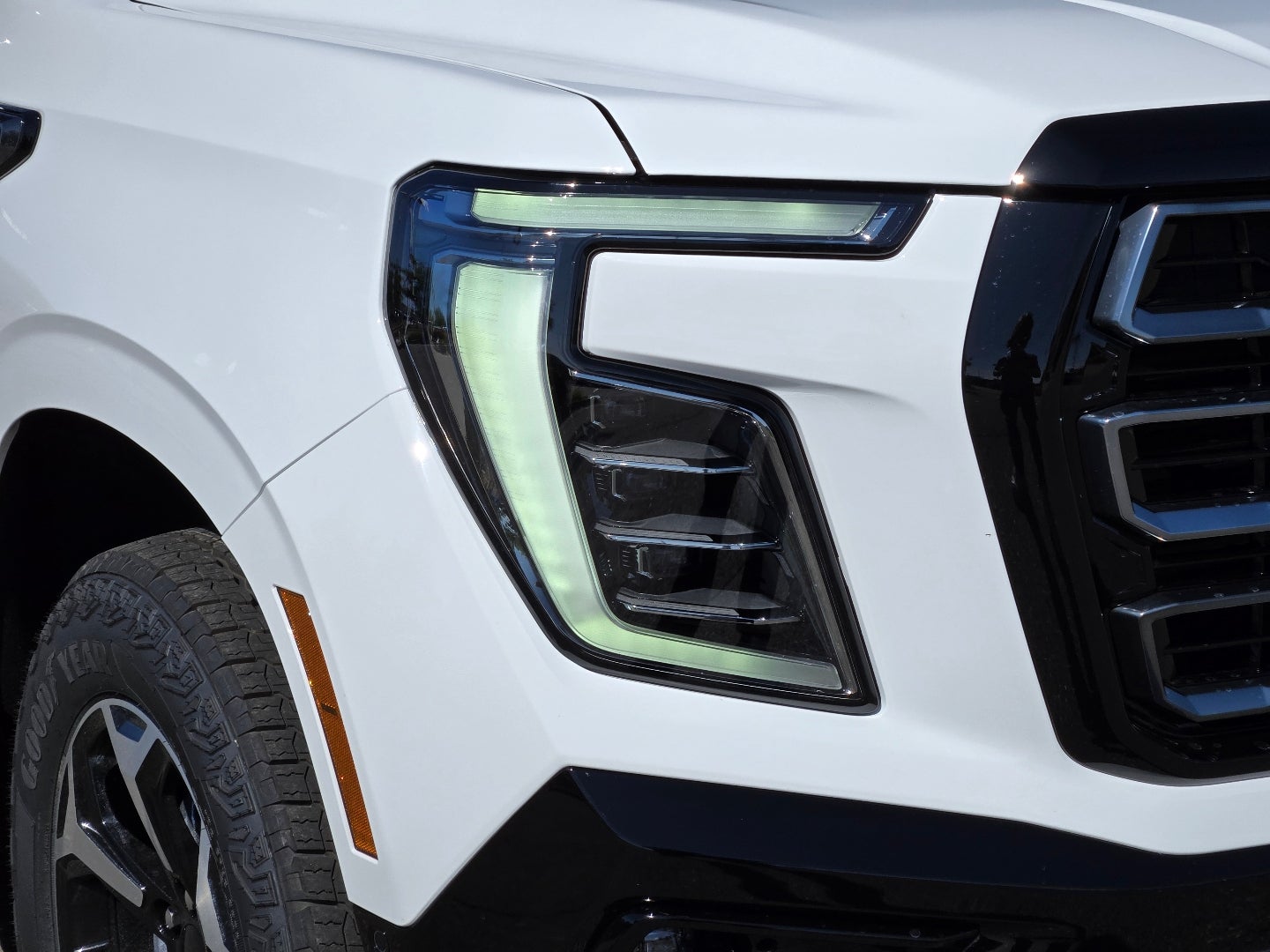 2026 GMC Yukon XL AT4