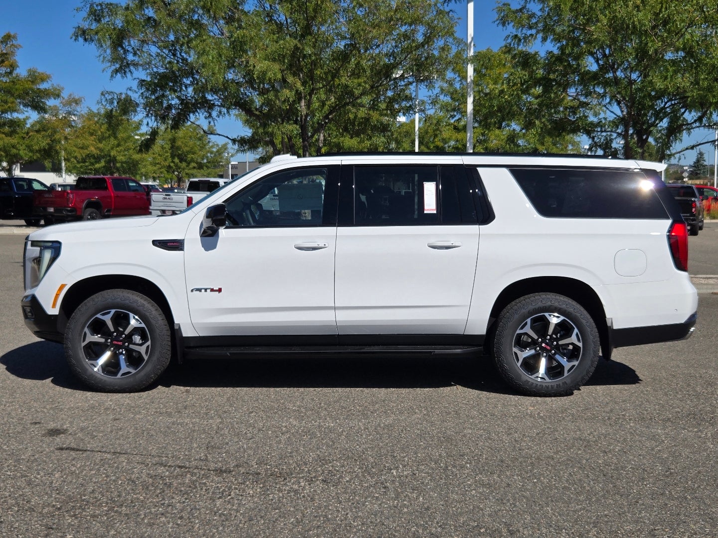 2026 GMC Yukon XL AT4