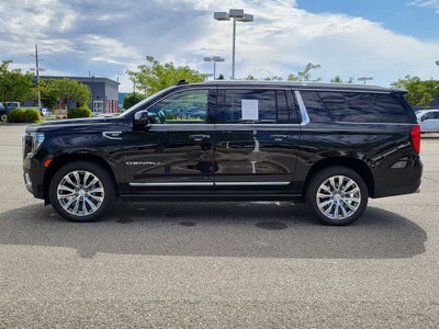 2023 GMC Yukon XL Denali