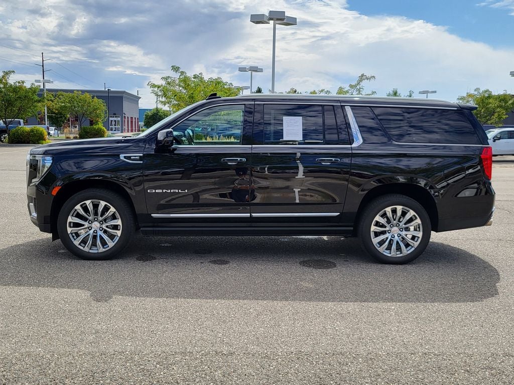 2023 GMC Yukon XL Denali