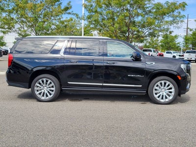 2023 GMC Yukon XL Denali