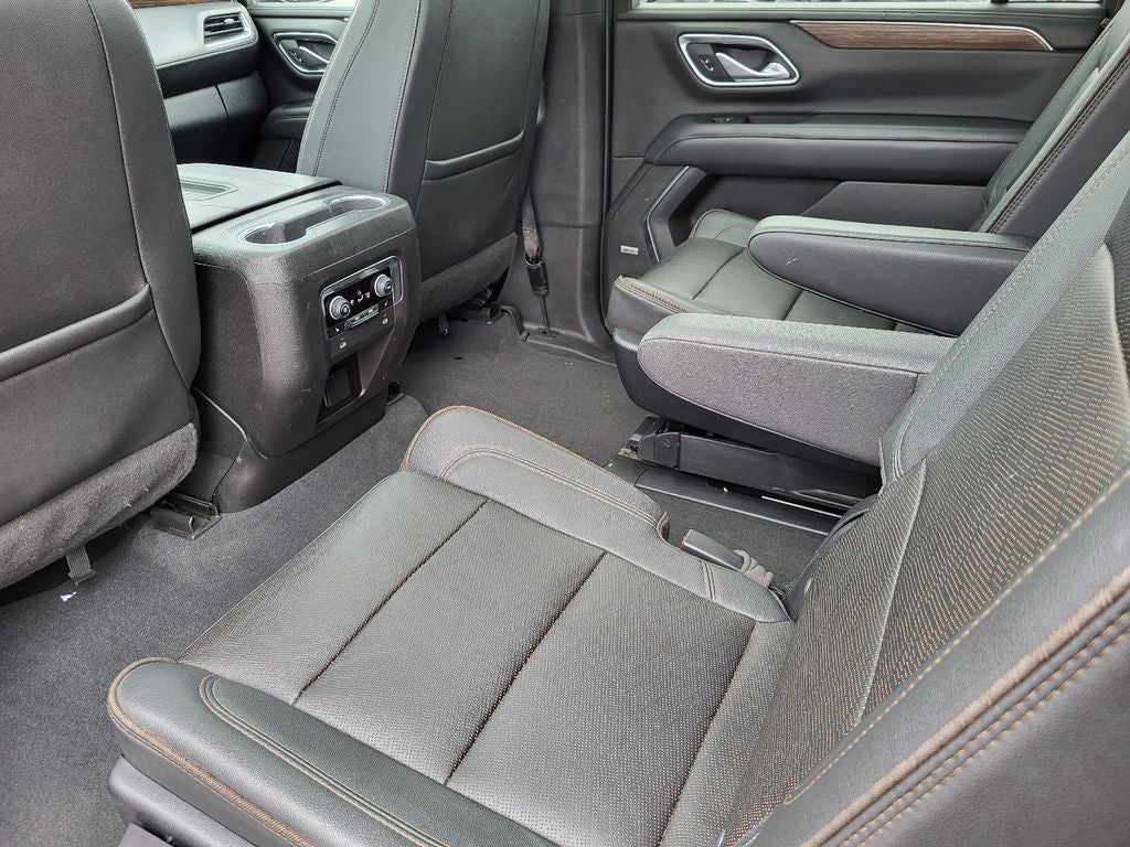 2022 Chevrolet Suburban High Country