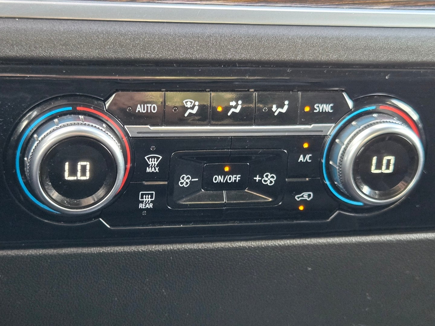 2024 GMC Sierra 3500 HD SLE