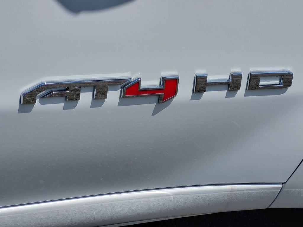 2025 GMC Sierra 2500 HD AT4