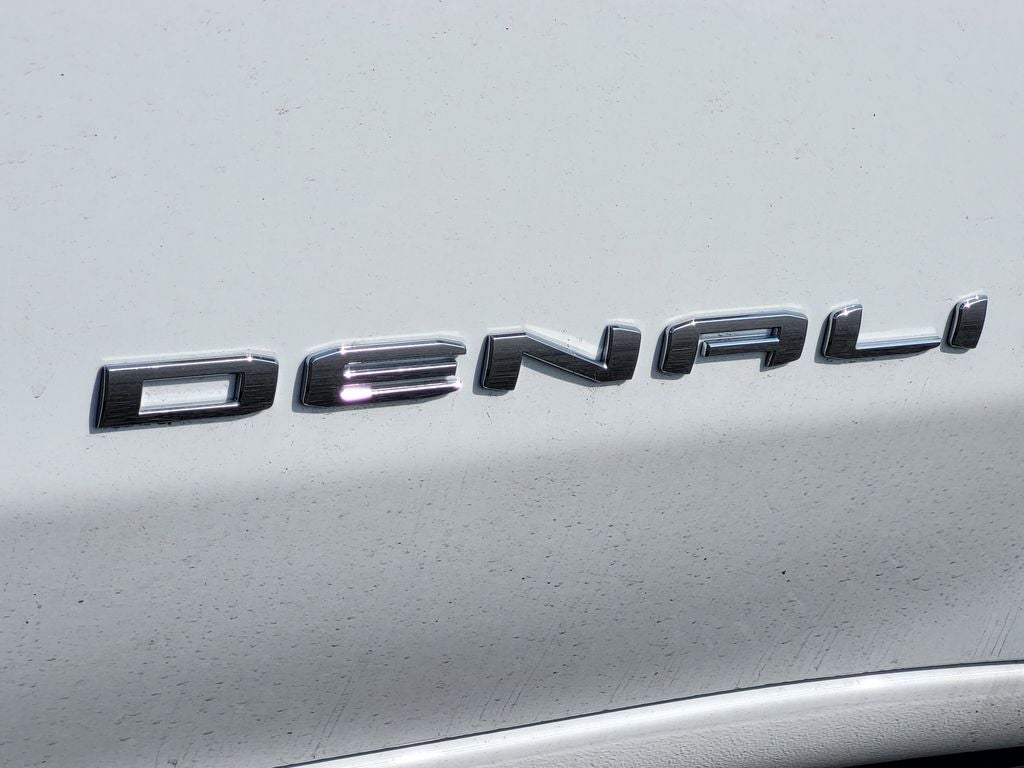 2025 GMC Sierra 2500 HD Denali