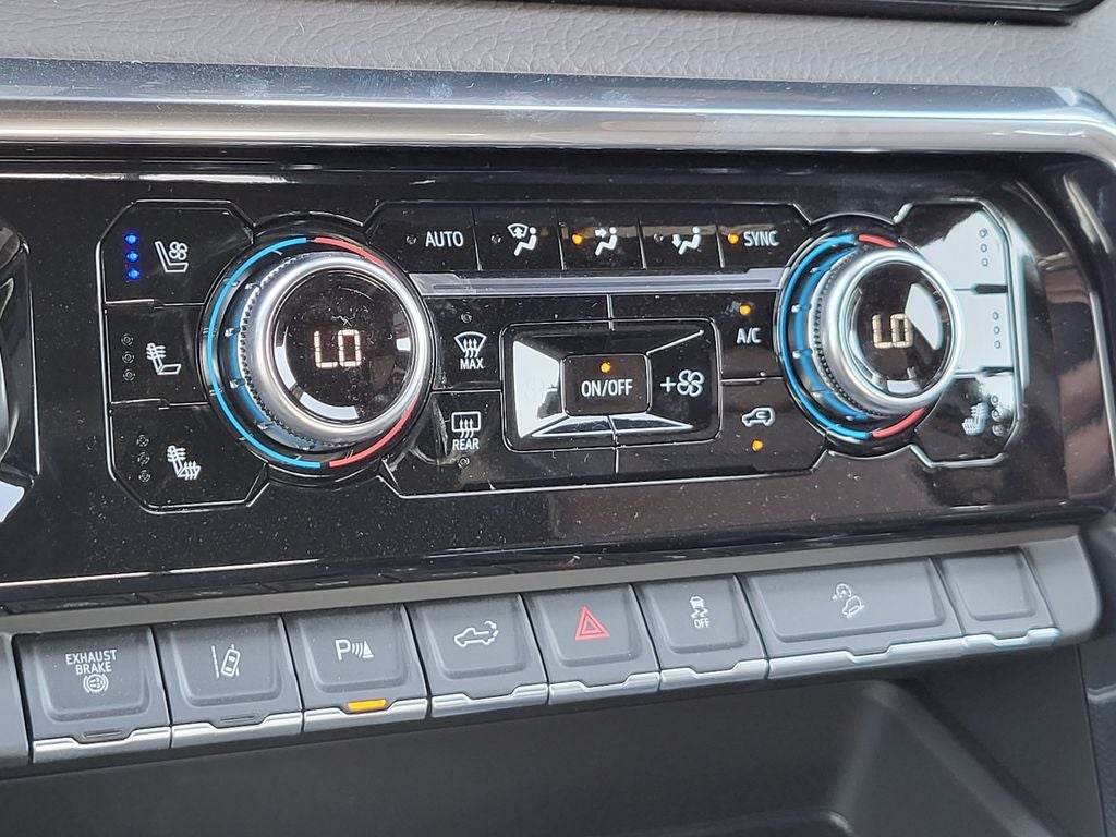 2025 GMC Sierra 2500 HD Denali