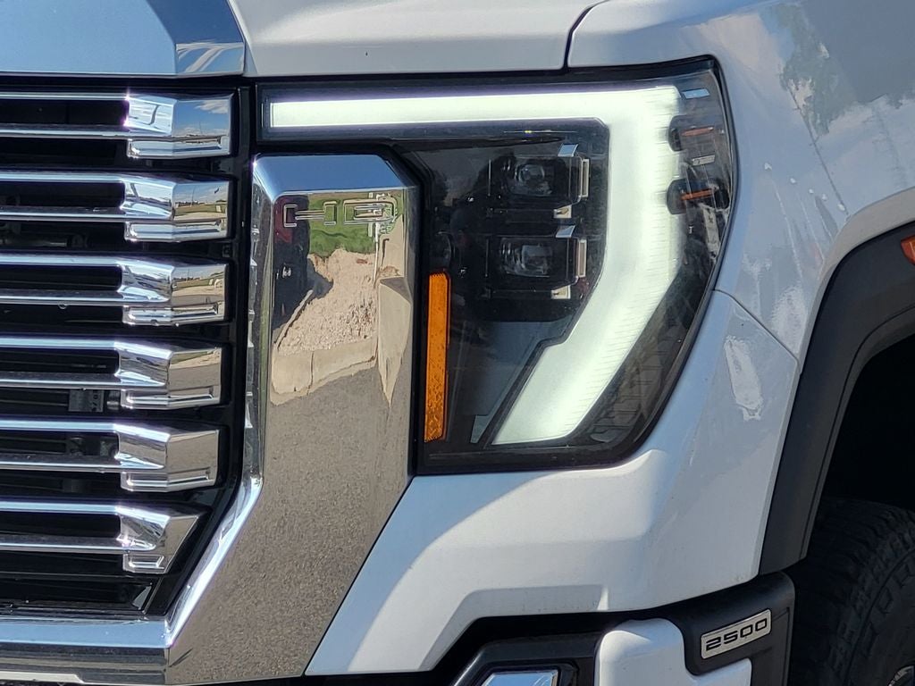 2025 GMC Sierra 2500 HD Denali