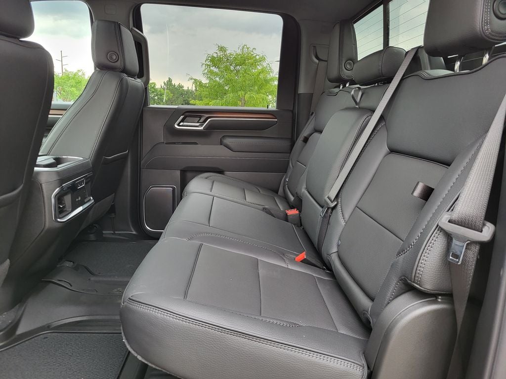 2025 GMC Sierra 2500 HD Denali