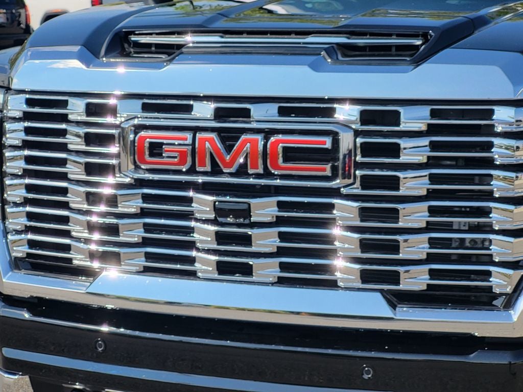 2025 GMC Sierra 2500 HD Denali