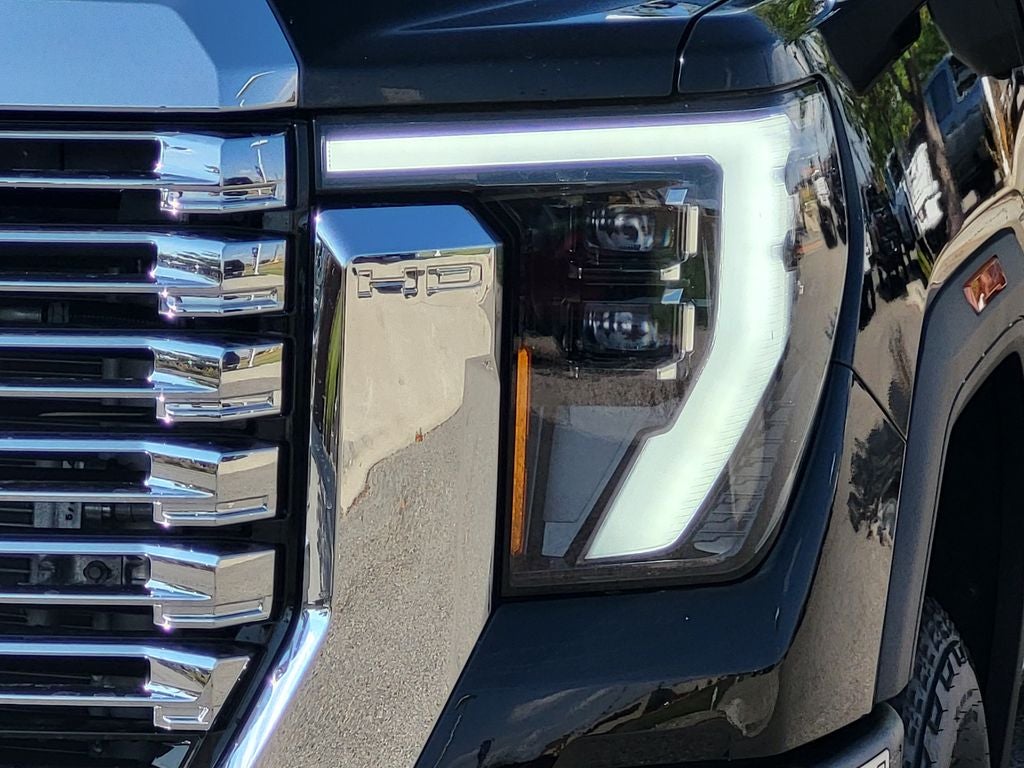 2025 GMC Sierra 2500 HD Denali