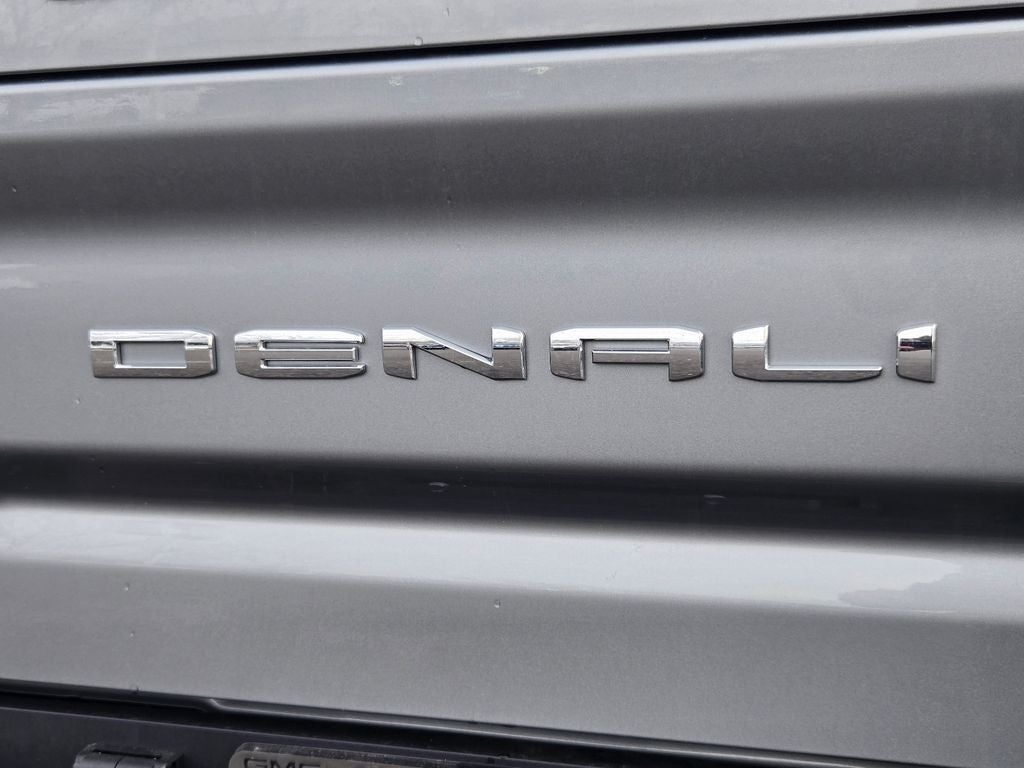 2025 GMC Sierra 2500 HD Denali