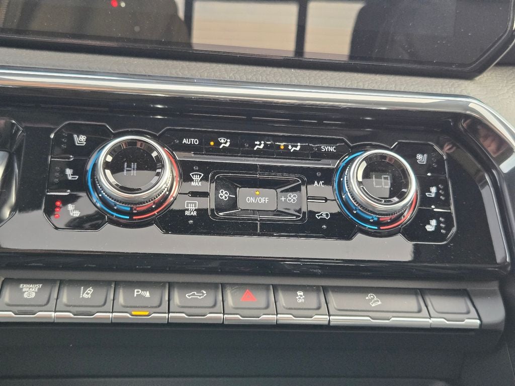 2025 GMC Sierra 2500 HD Denali