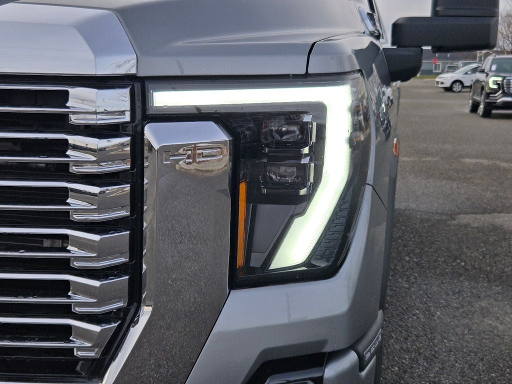 2025 GMC Sierra 2500 HD Denali