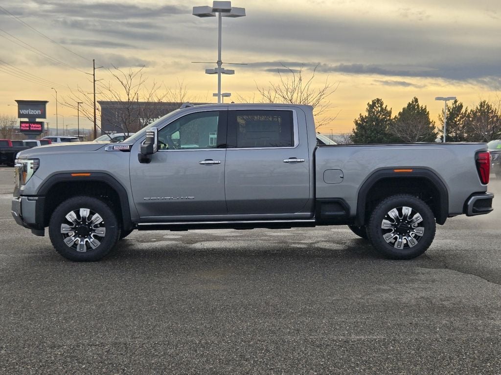 2025 GMC Sierra 2500 HD Denali