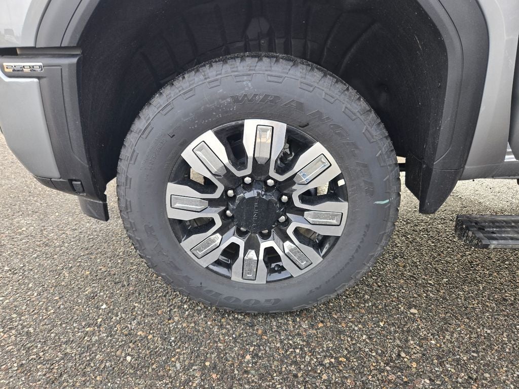 2025 GMC Sierra 2500 HD Denali