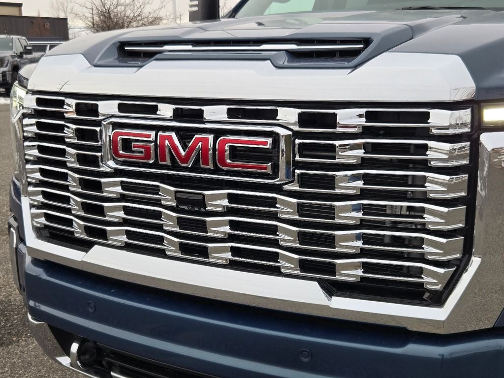 2025 GMC Sierra 2500 HD Denali