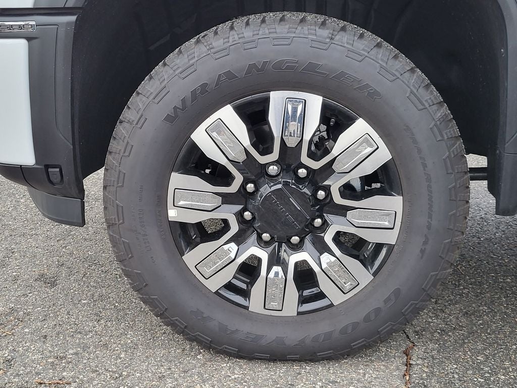 2025 GMC Sierra 2500 HD Denali