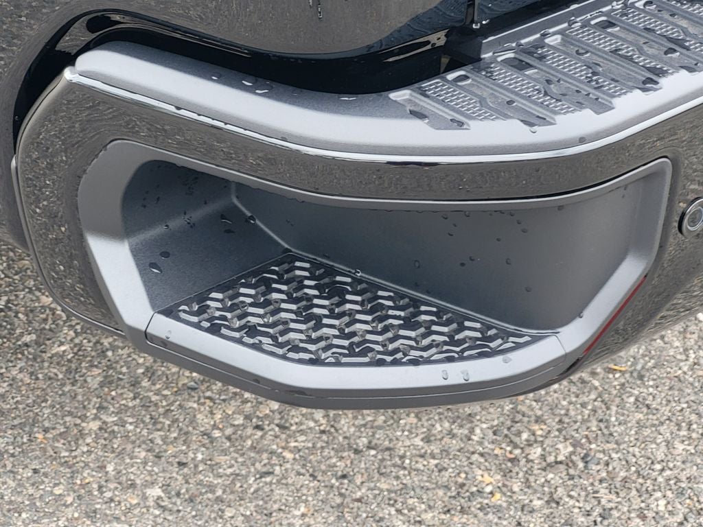 2025 GMC Sierra 3500 HD AT4