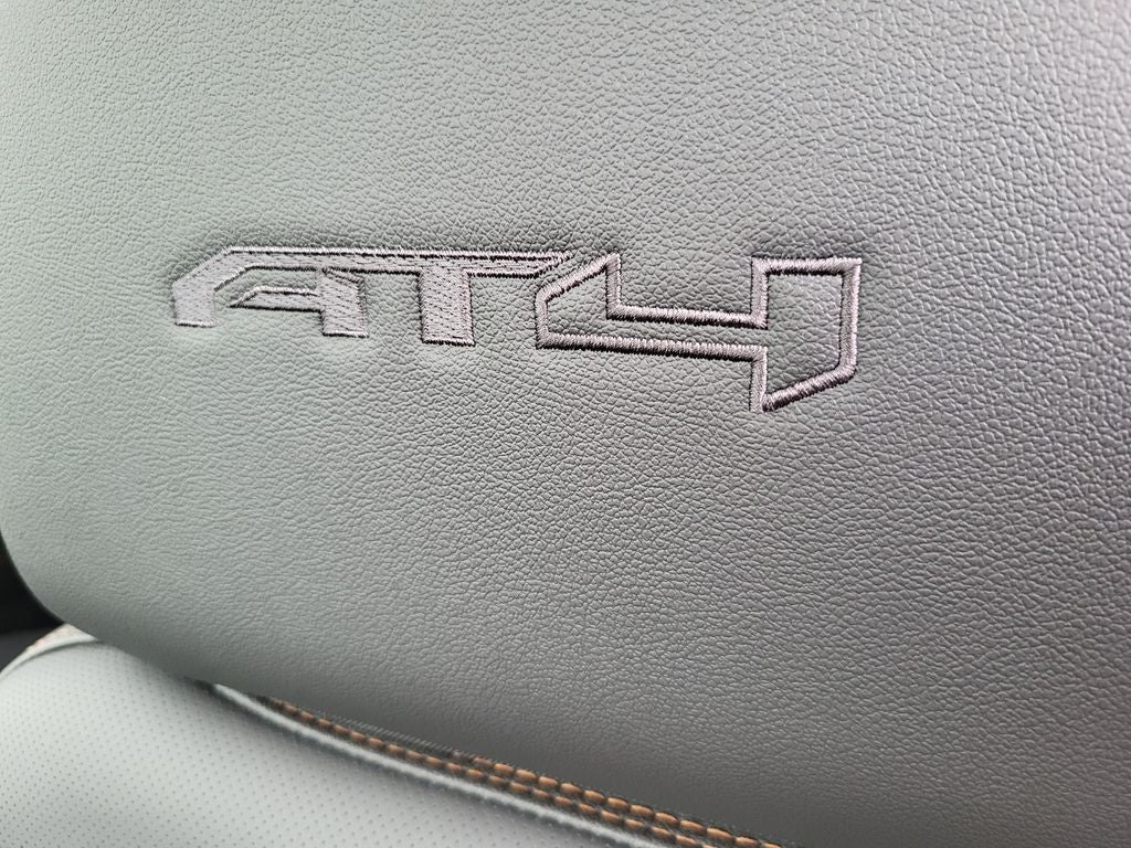 2025 GMC Sierra 3500 HD AT4