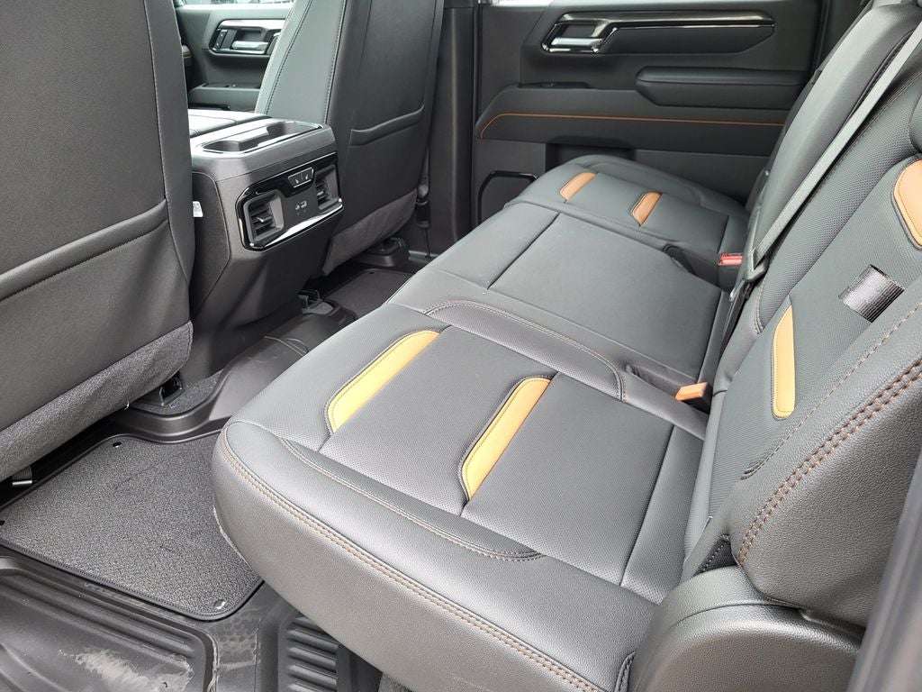 2025 GMC Sierra 3500 HD AT4