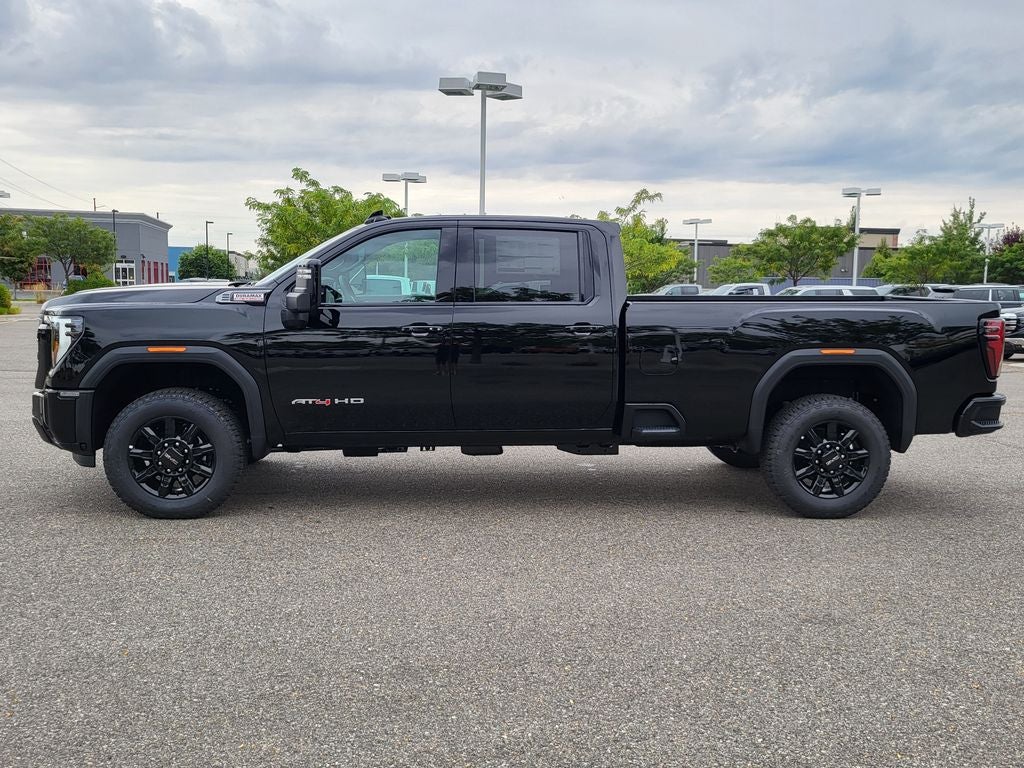 2025 GMC Sierra 3500 HD AT4