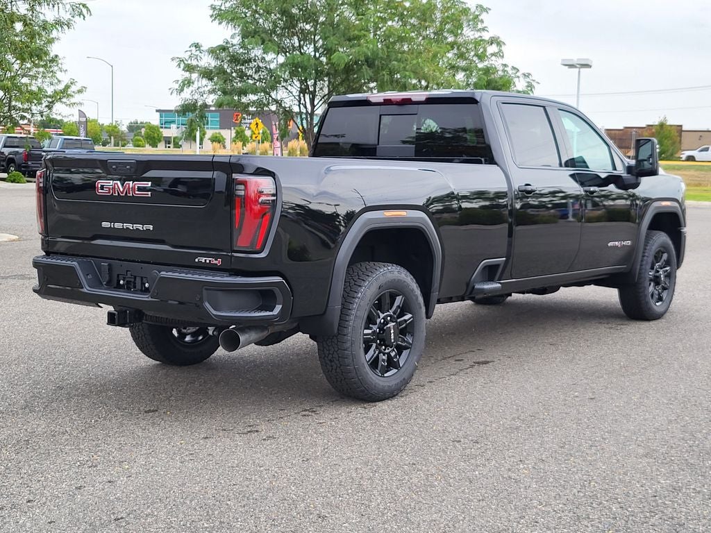 2025 GMC Sierra 3500 HD AT4