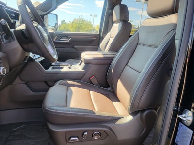 2025 GMC Sierra 3500 HD Denali