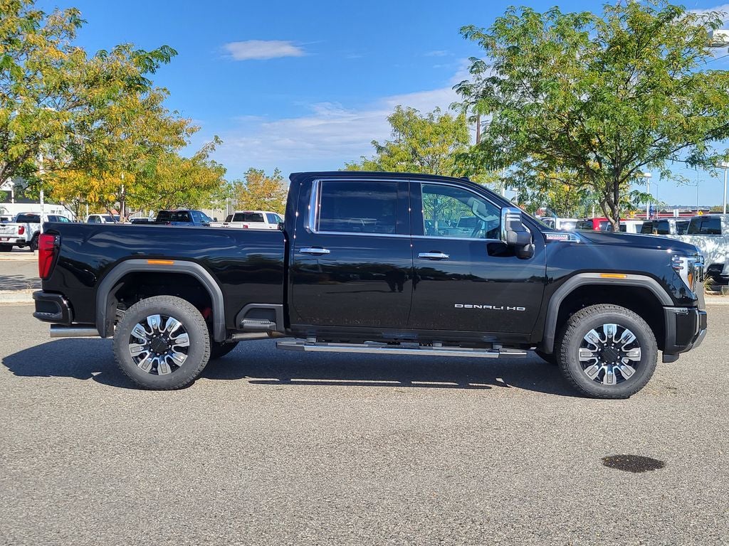 2025 GMC Sierra 3500 HD Denali